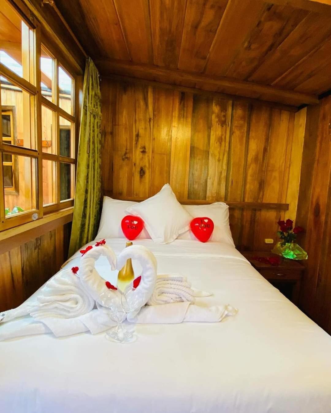 Guayabo Hostal Mindo Zewnętrze zdjęcie