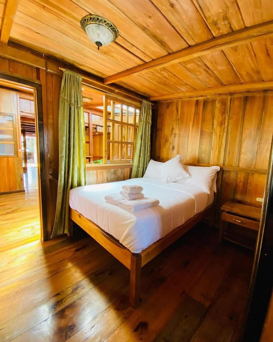 Guayabo Hostal Mindo Zewnętrze zdjęcie