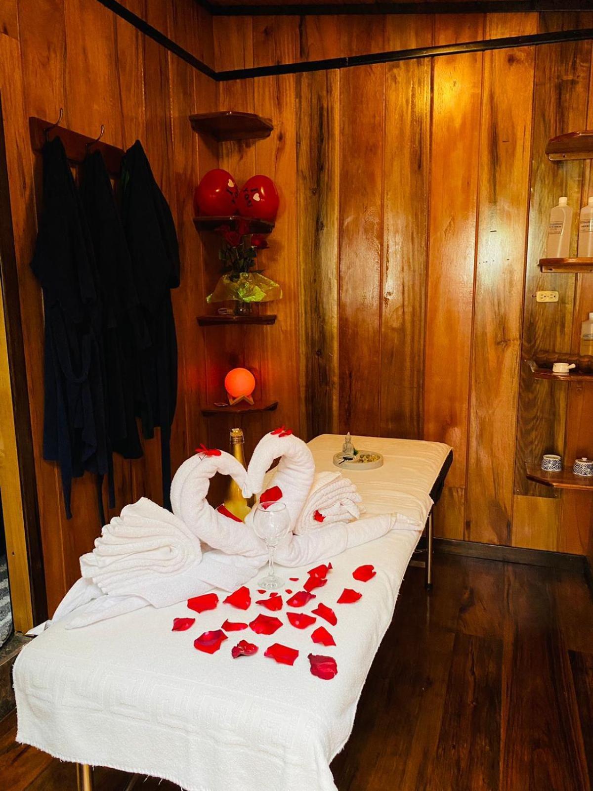 Guayabo Hostal Mindo Zewnętrze zdjęcie